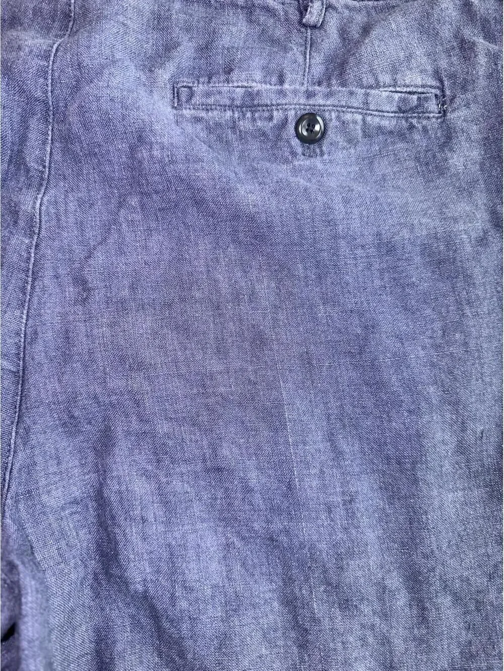 Banana Republic Men's Navy Blue Linen Casual Pleated Shorts - Size 38